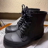 Практически новые ботинки Hunter 43 размера,спешу с продажей и отдам за (photo 3)