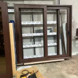 Продам алюминиевые двери в наличии (photo 2)