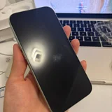 iPhone 15 (photo 1)