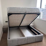 Кровать с матрасом 190х160 и подъёмным механизмом (photo 2)