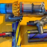 Dyson V15. (photo 2)