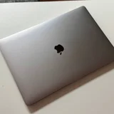 MacBook Pro 16 (photo 3)