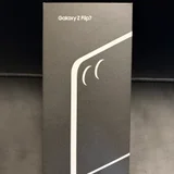 Samsung Galaxy Z Flip 7 256GB Jetblack (photo 1)