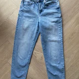 жен пуховик Uniqlo размер xs-s, хорошее состояние (photo 4)