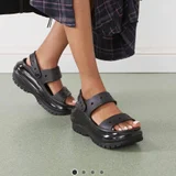 Оригинальные сандали Crocs (photo 1)
