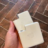 Адаптеры и зарядные устройства Apple USB-C (photo 4)