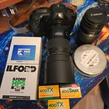 Пленочная камера Canon EOS-1 (photo 1)