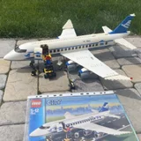 **LEGO 7893 — Пассажирский самолёт (2006г.)** (photo 1)