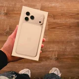 iPhone 17 Pro Max (photo 1)