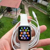 Apple Watch SE 3 (photo 2)