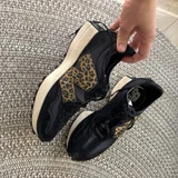 New balance кроссовки с вставками из натуральной замши,состояние новых,размер на фото (photo 2)