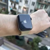 Apple Watch Series 4 44mm (photo 1)