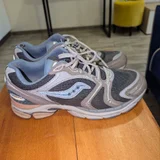 Кроссовки Saucony ProGrid Triumph 4 (photo 2)