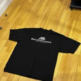 Футболка Balenciaga (photo 1)