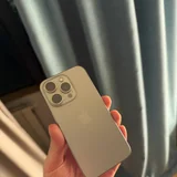 iPhone 15 Pro (photo 2)