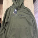 Новая толстовка Tommy Hifiger цвета размера L, новая, оригинал (photo 1)