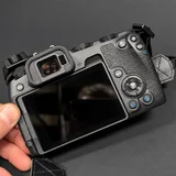 Камера Canon EOS RP (photo 1)