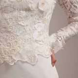 Свадебное макси-платье ASOS DESIGN Bridal с вышивкой и шлейфом (photo 3)