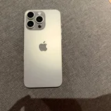 iPhone 15 Pro Max (photo 2)