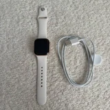 Apple Watch Series 11 42mm (photo 1)