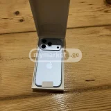 Apple iPhone (photo 2)