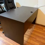 Офисный стол (photo 1)