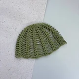 Вязаная крючком шапочка ручной работы (photo 3)