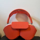 AirPods Max (photo 1)