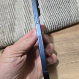 iPhone 14 (photo 2)
