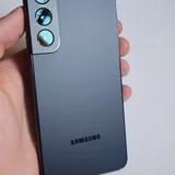 Samsung Galaxy S22 (photo 2)