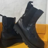 Куртка ZARA коралловая, натуральная замша, р. S (photo 2)