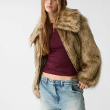 Куртка Stradivarius из искусственного меха (photo 2)