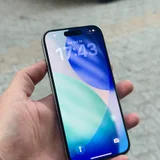 iPhone 15 Pro 128 GB (photo 1)