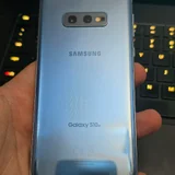 Samsung Galaxy S10 (photo 2)