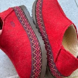 UGG Tasman войлочные. Можно носить как тапочки, загибая пятку. (photo 2)