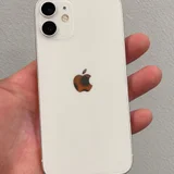 iPhone 12 Mini (photo 1)