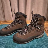 **Продаются альпинистские ботинки LOWA Alpine Expert II GTX** (photo 3)