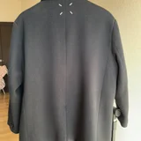 Цвет черный, темнее (телефон осветляет темные вещи (photo 2)