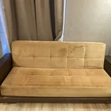диван Б/У замшевый, есть потертости. (photo 5)