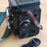 Фотоаппарат Yashica Mat 124G (photo 2)