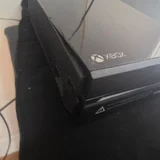 Xbox One (photo 1)