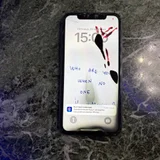 iPhone 11 (photo 1)
