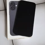 iPhone 16 (photo 1)