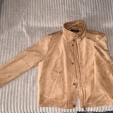 Замшевая куртка Zara (новая (photo 1)