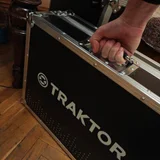 DJ контроллер Native Instruments Traktor S4 mkII (photo 2)