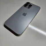 iPhone (photo 2)