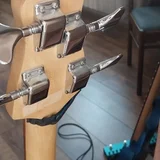 Бас-гитара Yamaha TRBX174, усилитель Vox amPlug 2 Bass и стойка (photo 4)