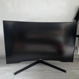 Samsung Odyssey G5 27" (photo 1)