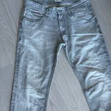 Джинсы Tommy Hilfiger (photo 5)