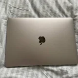 MacBook Pro 13 2017 (photo 1)